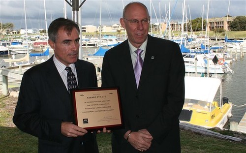 Andrew Chapman and Dr Paul Vogel © The Marina Hindmarsh Island